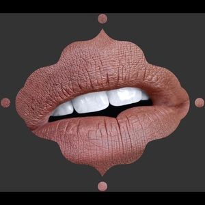 🌟DUSK Black 🌑 Moon Liquid Matte Lipstick NWT